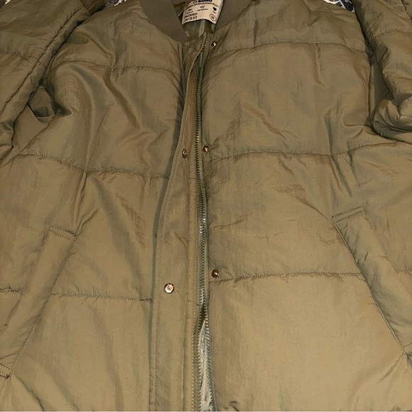 Ci Sono Women’s Sage Green Bomber Jacket, EUC - Picture 8 of 15